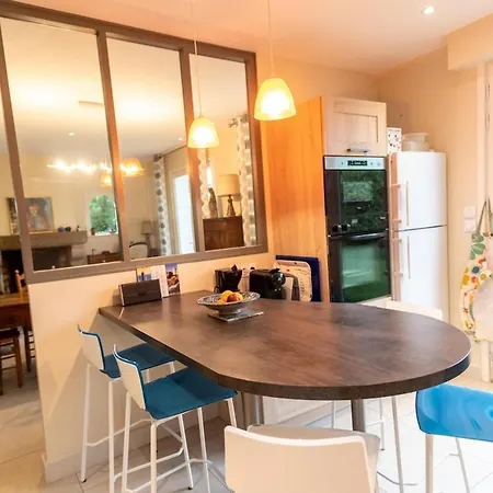 Kervarail Maison Proche Des Plages 10 Personnes *
